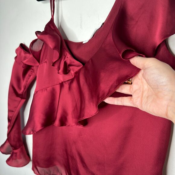 Revolve Lovers + Friends Deep Red Ruffled Flowy One-Sleeve Shoulder Blouse L - Picture 3 of 11